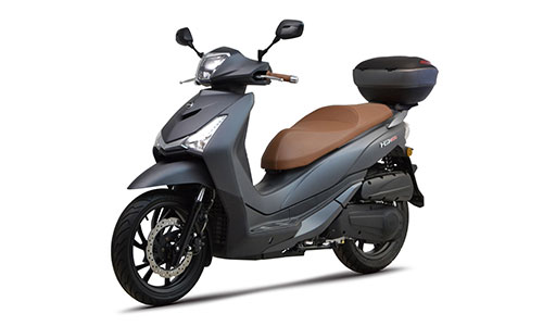 Spirou moto and scooter rentals at Paros - Sym HD300
