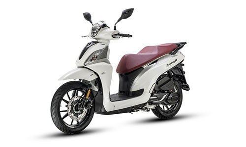 Spirou moto and scooter rentals at Paros - Sym Symphony ST